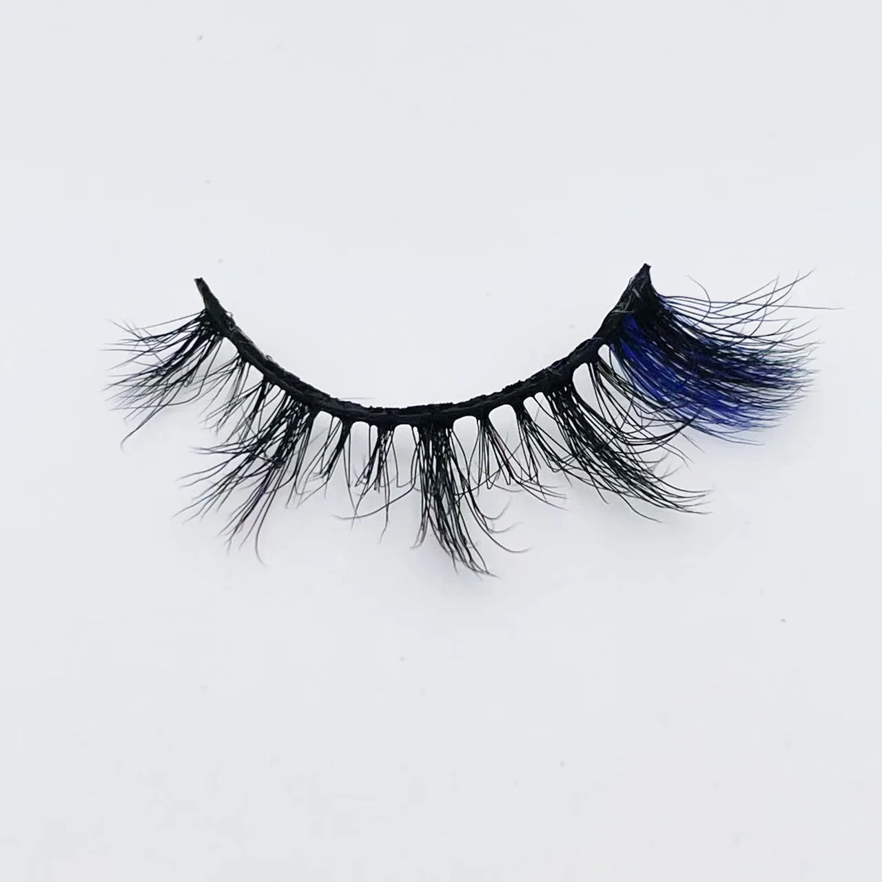 Натуральные ресницы с кошачьим глазом