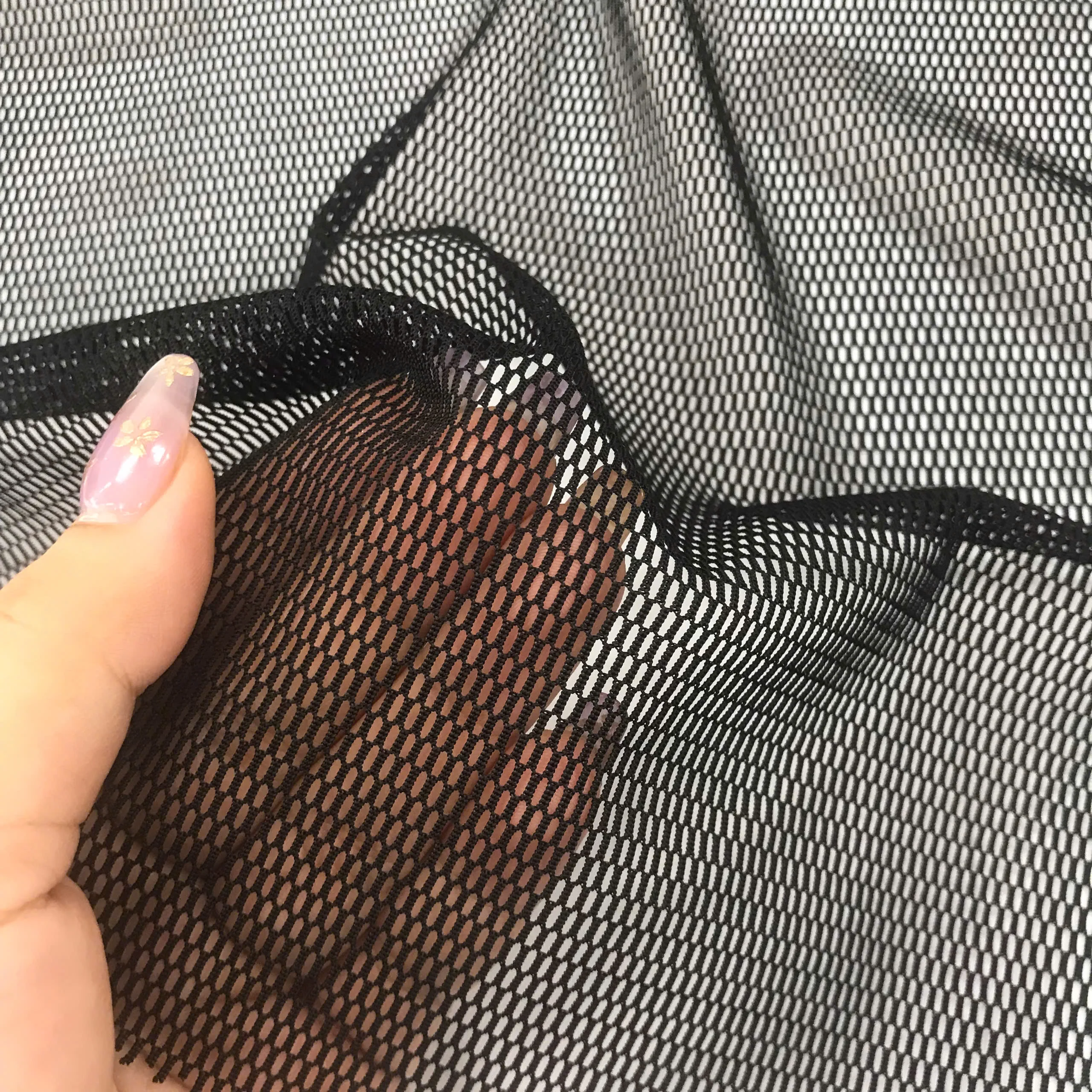 Lightweight 100% Polyester Fabric Breathable Mesh for Lining Factory Supplied Breathable