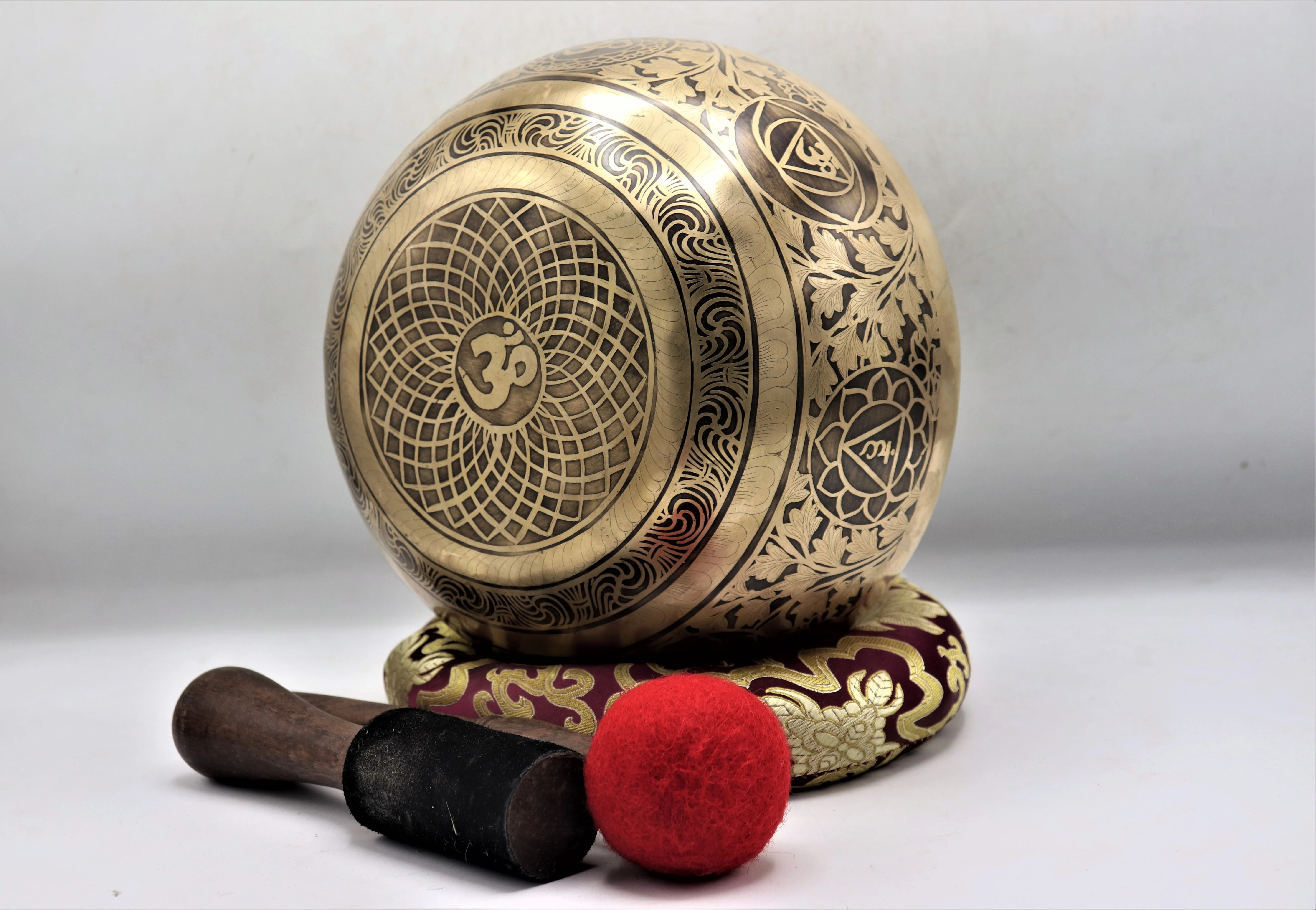 New Arrival Natural Healing Bowl High Quality Brass Singing Bowl For Home Decoration Sound Therapy And Meditation Top Trending