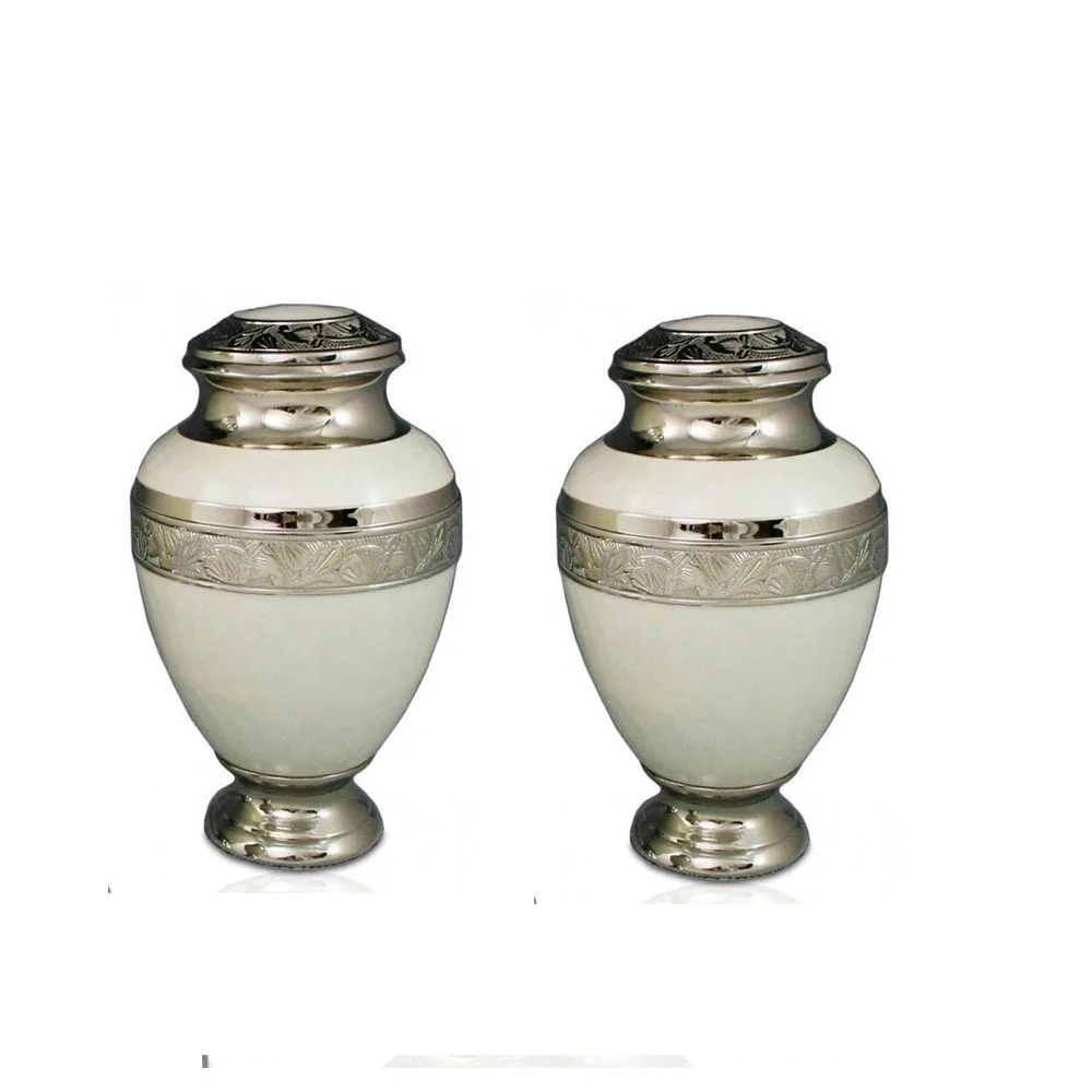 Unique Pet Urns Brass Cremation Urn for Pet with Blossom Lotus Pet Pendants Brass Bronze Finishing Animal Urns