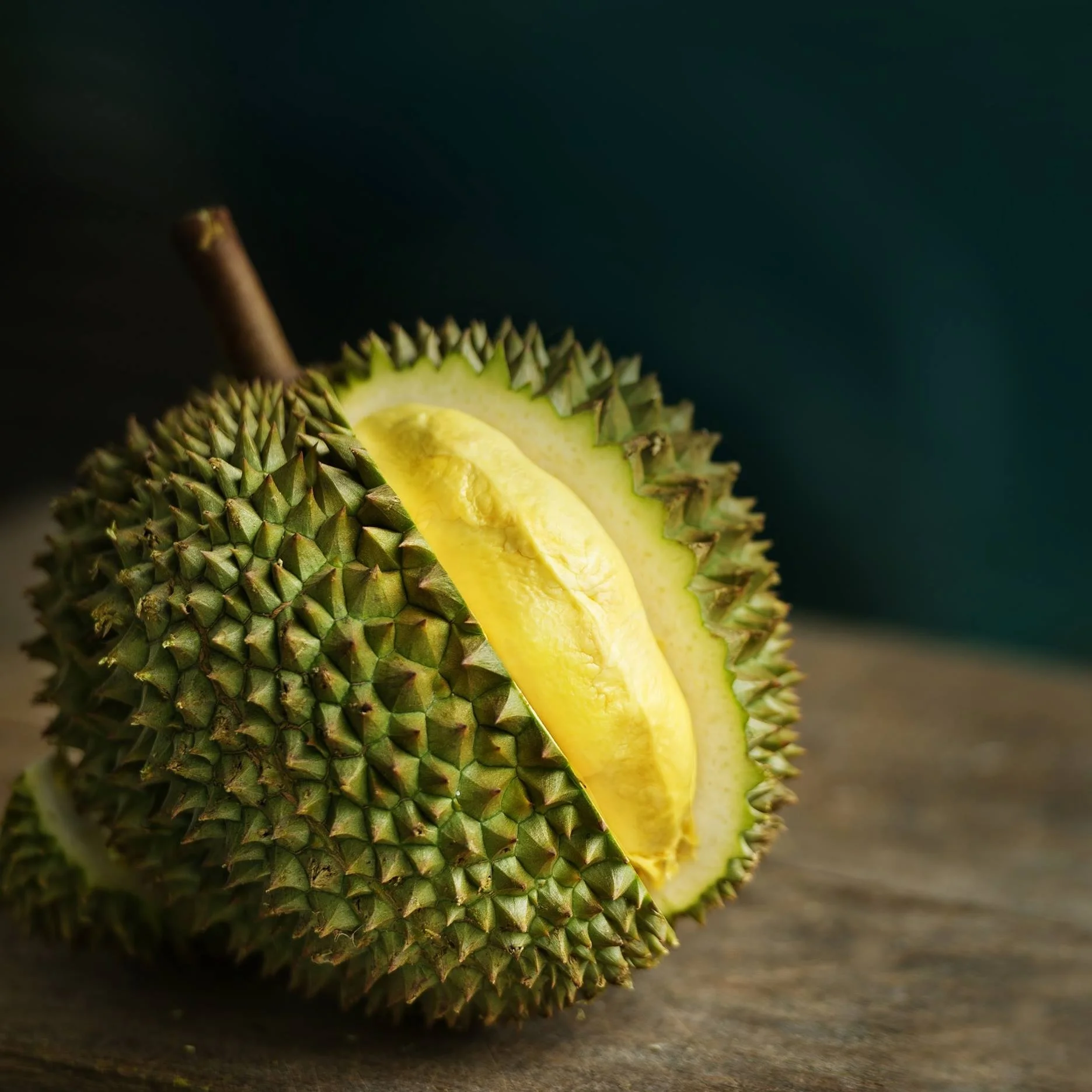 Regalien Premium Frozen Musang King Durian MoonCake (contain real durian flesh)