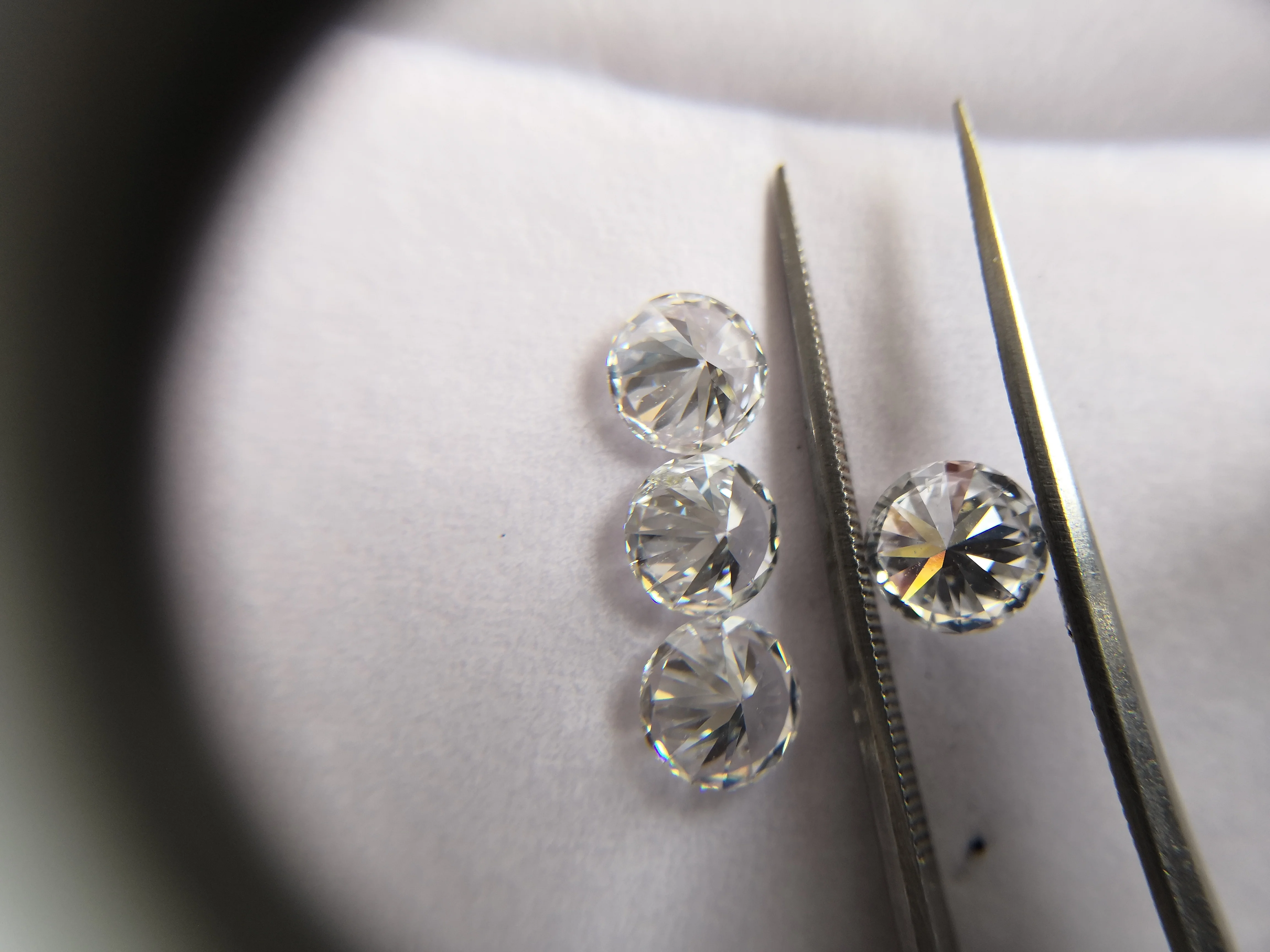 5.60 MM TCW 0.72 CT DEF Color SI Clarity. CVD HPHT Lab Grown Synthetic High Quality Brilliant Round Diamond Cut For Propose Ring