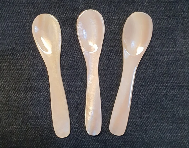 Very popular spoon made from white pearls commonly used in caviar shops provided by Vietcrafts