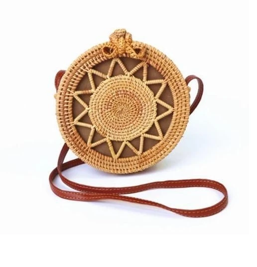 
Hot selling custom logo bali bags handbags rattan Hand made Willow Round Rattan Lady Bag with Leather Strap 2021 
