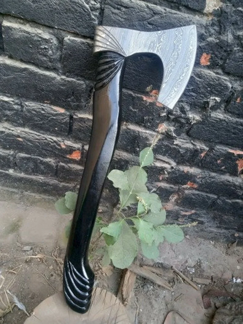 Топор с деревянной ручкой лезвие из дамасской стали топор ручной работы стальной