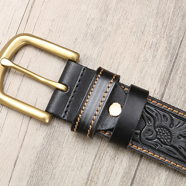 Custom Embossed Logo Buckle A Genuine Leather Ratchet leather belt mens