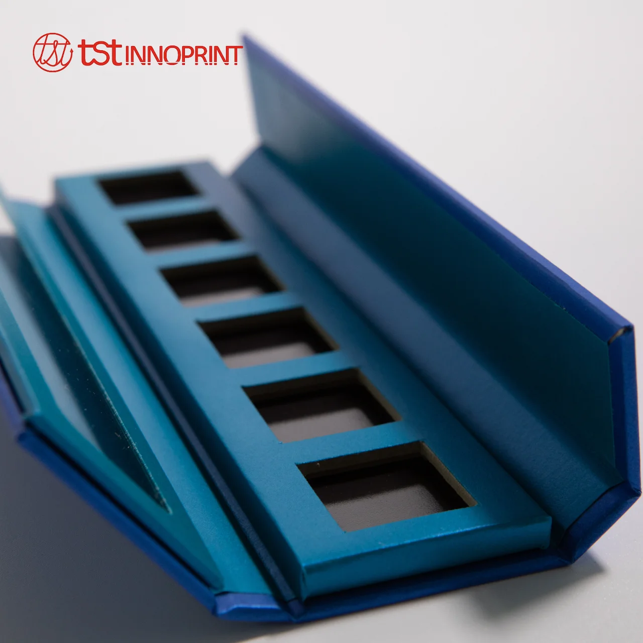 Custom Empty Paper Cardboard Palette Box Eyeshadow Packaging