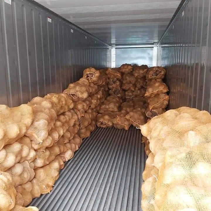 Низкая цена свежего полу очищены кокосовое из