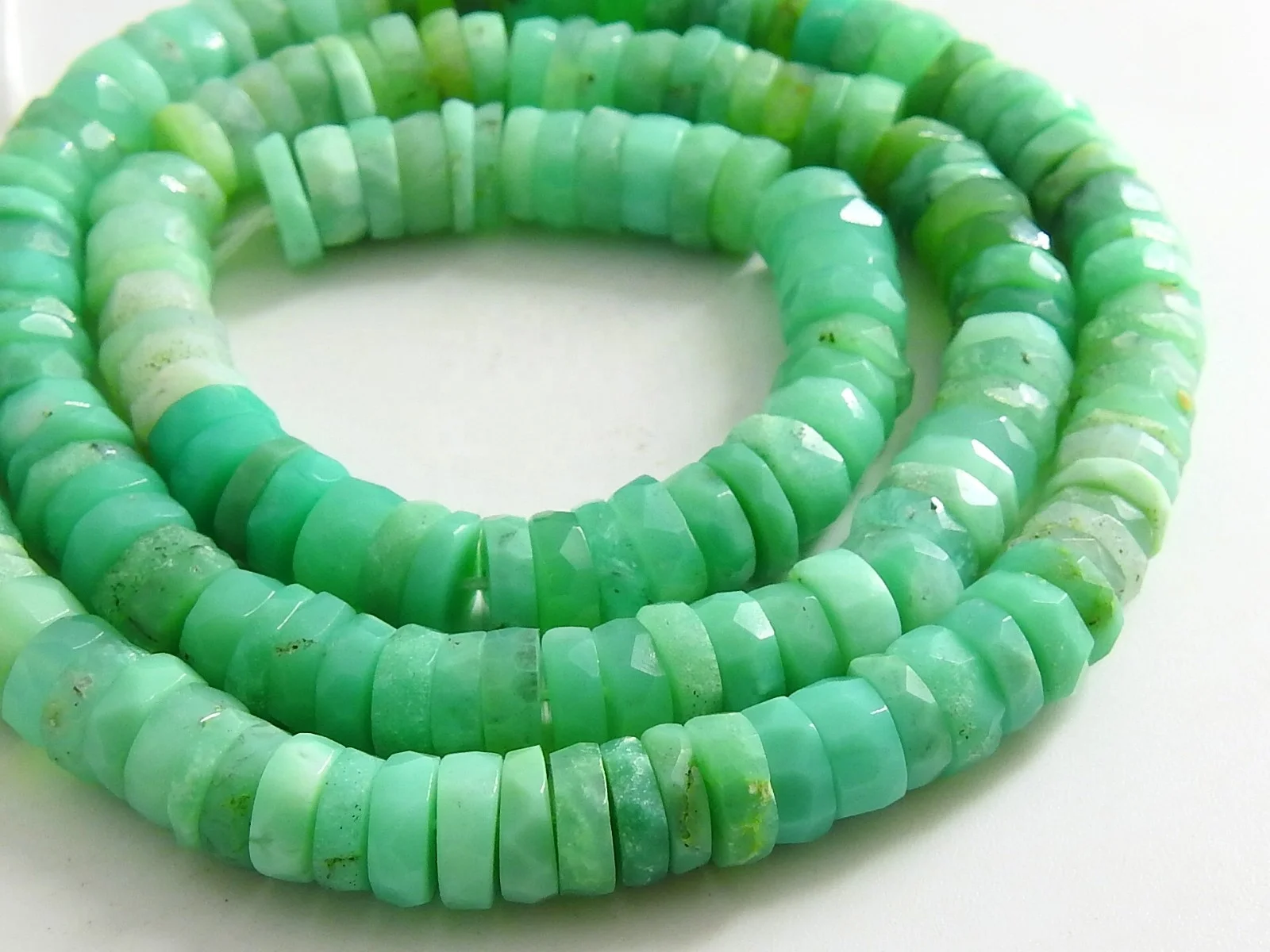 Chrysoprase Faceted Tyre Button Coin Wheel Shape Loose Bead Shaded Wholesaler Supplies 8Inch Strand 7MM Approx 100%Natural