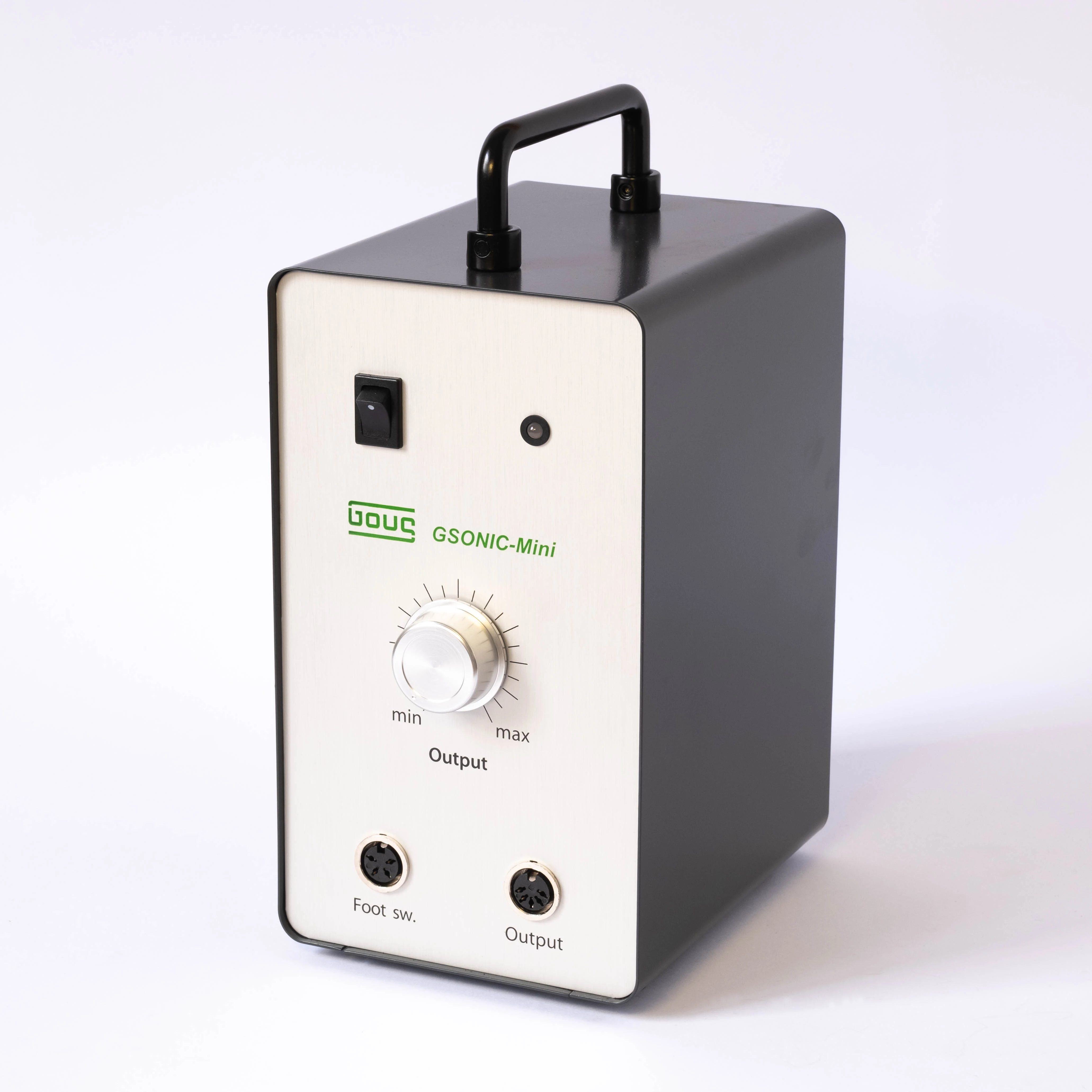 GSONIC-1082Cutter режущий станок для ультразвуковой резки ткани