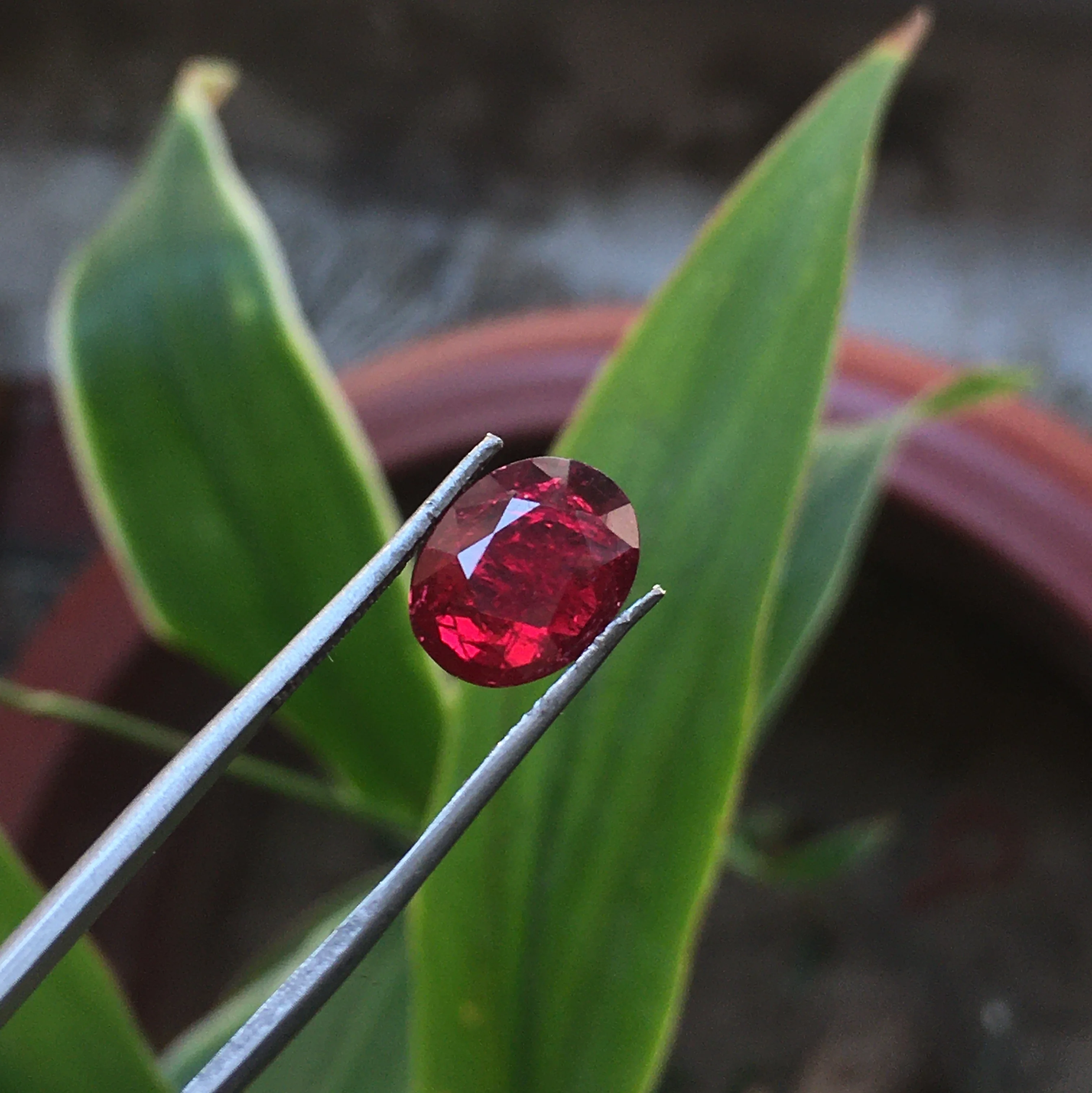 Natural Non Heated Non Treated Pigeon Blood Red Ruby Rose Cut Oval Shape Faceted Loose Gemstone Making Jewelry wholesale price