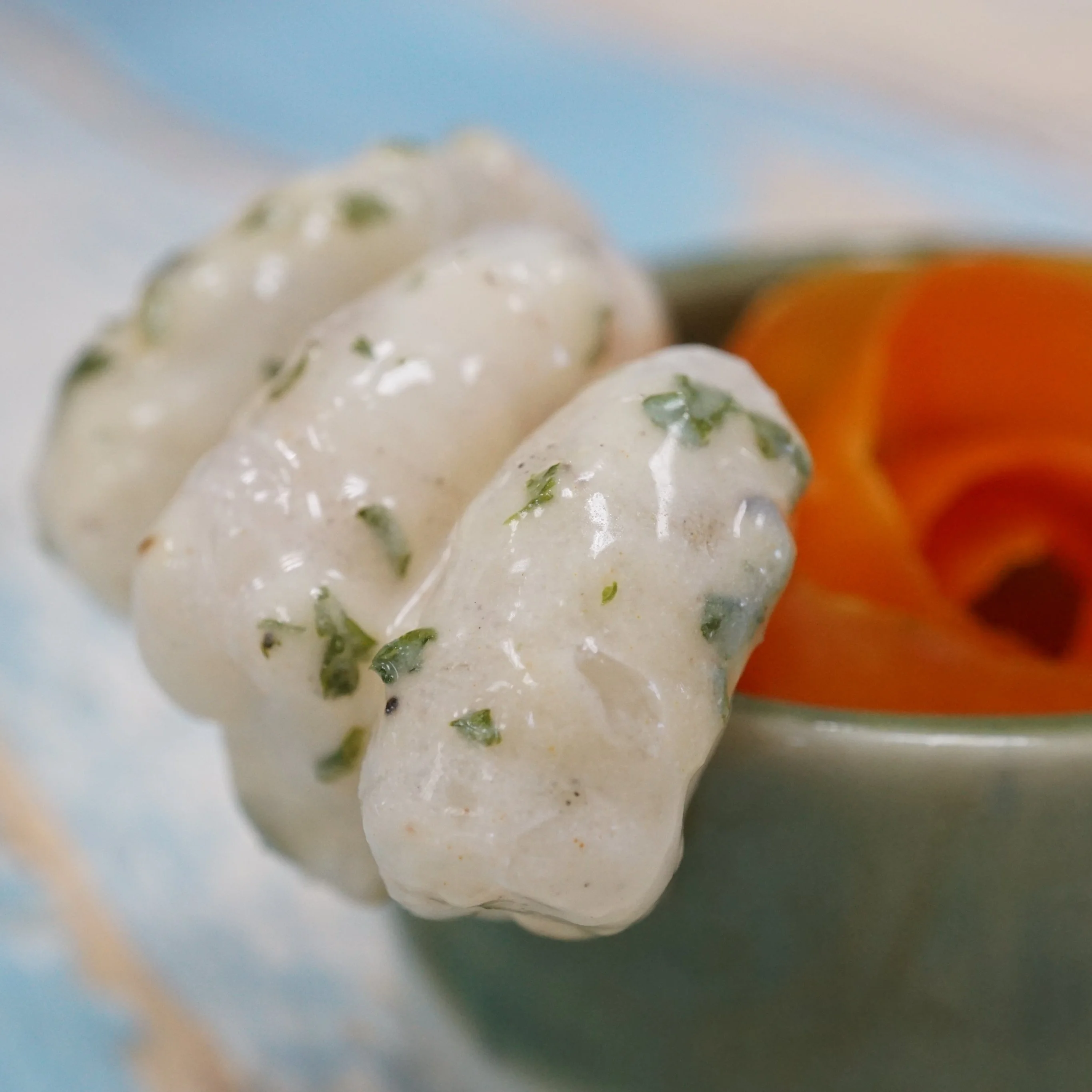 Frozen raw vannamei shrimp with creamy garlic herb sauce processed in Vietnam