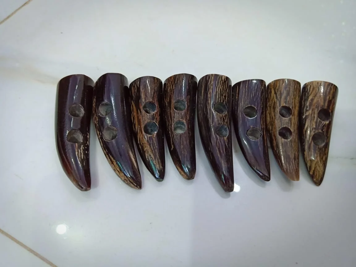 high quality cheapest Wholesale price. Buffalo horn toggle button ,Coat toggle button