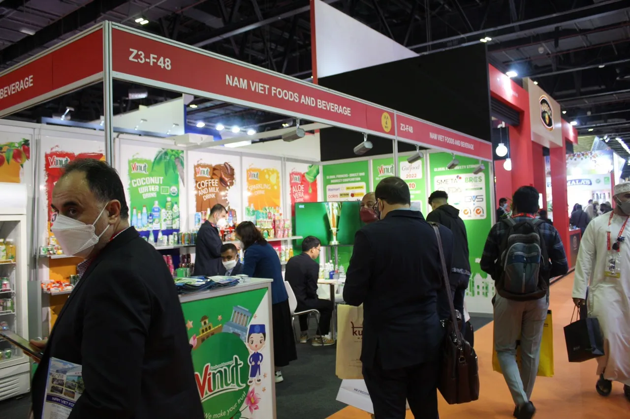 250ml Can VINUT Milk drink with Melon flavor Vietnam Suppliers Manufacturers