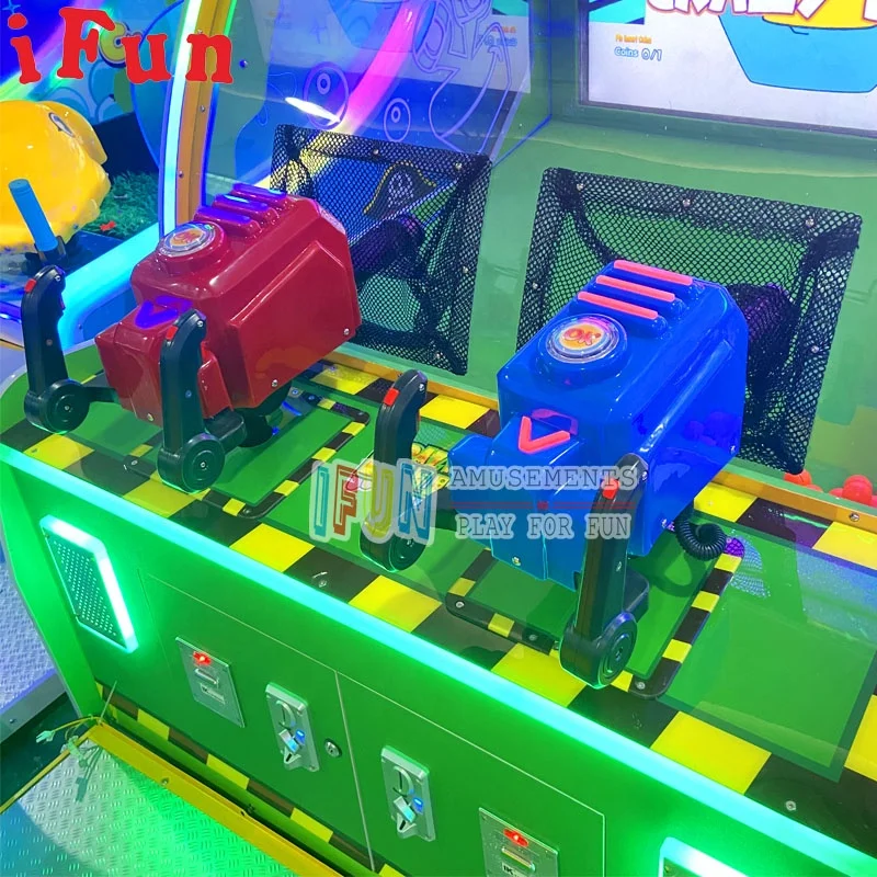 Игровой автомат с автоматом для игры в помещении