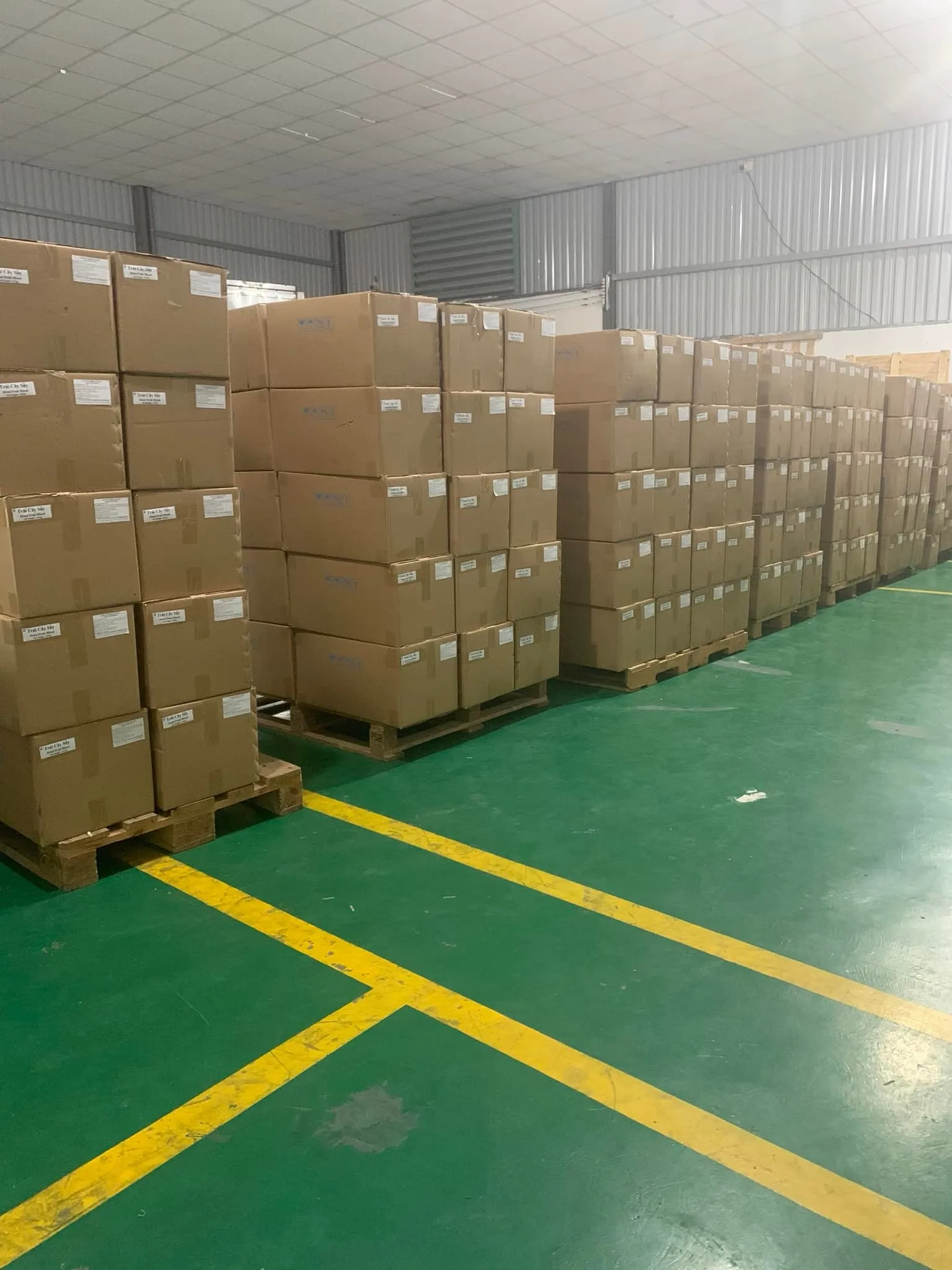 Dried Fruit Packaging Aluminum Zip Nylon Bag	No Sugar Added	Viet Nam Lotus Root	from FRUITBUYS VIETNAM