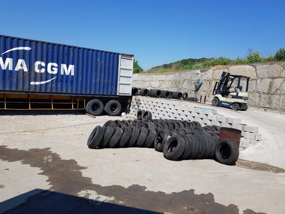 Wholesale used tires