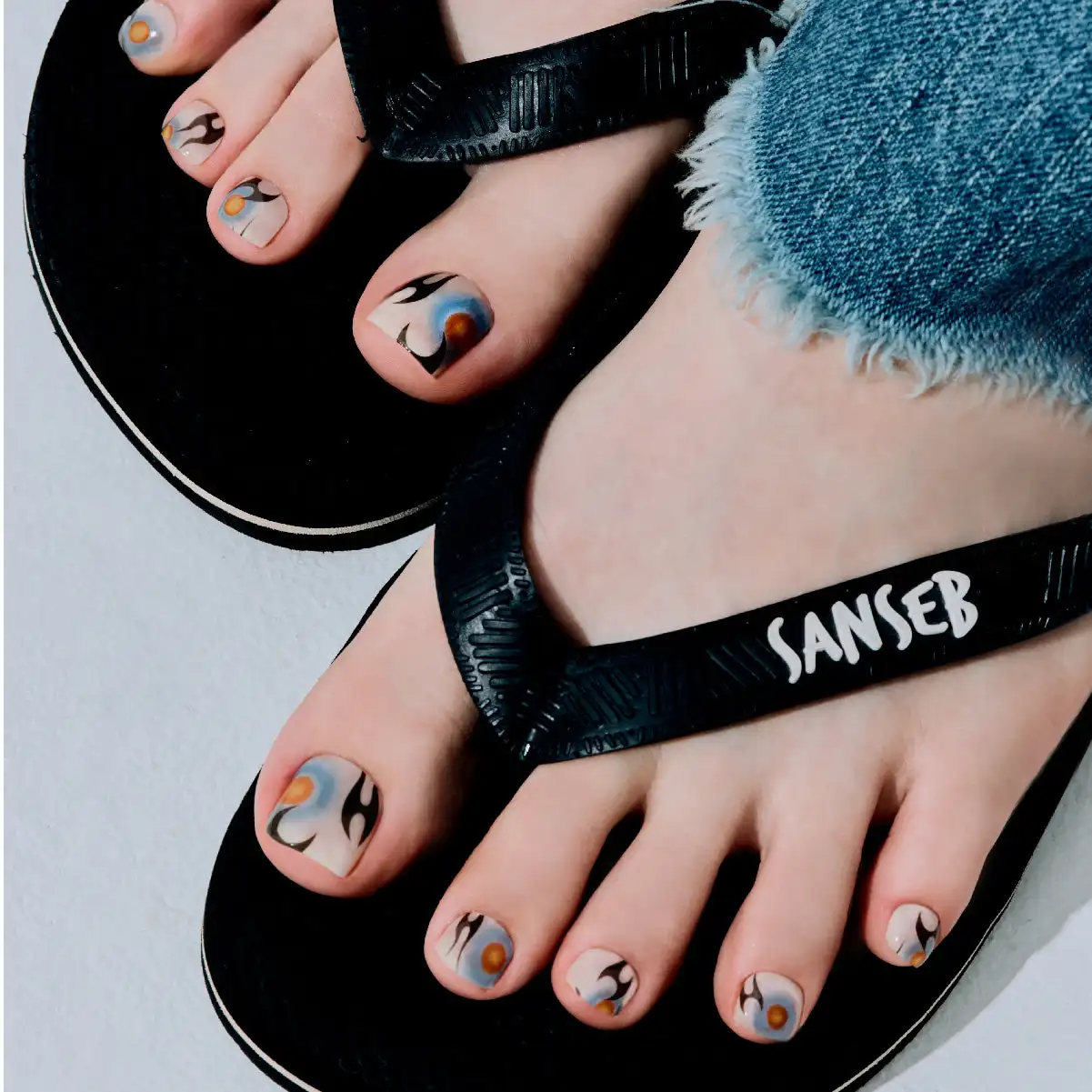 Korean 100% Real Salon Quality Press on gel nails Gel Nail sticker Pedicure Wholesale Certified