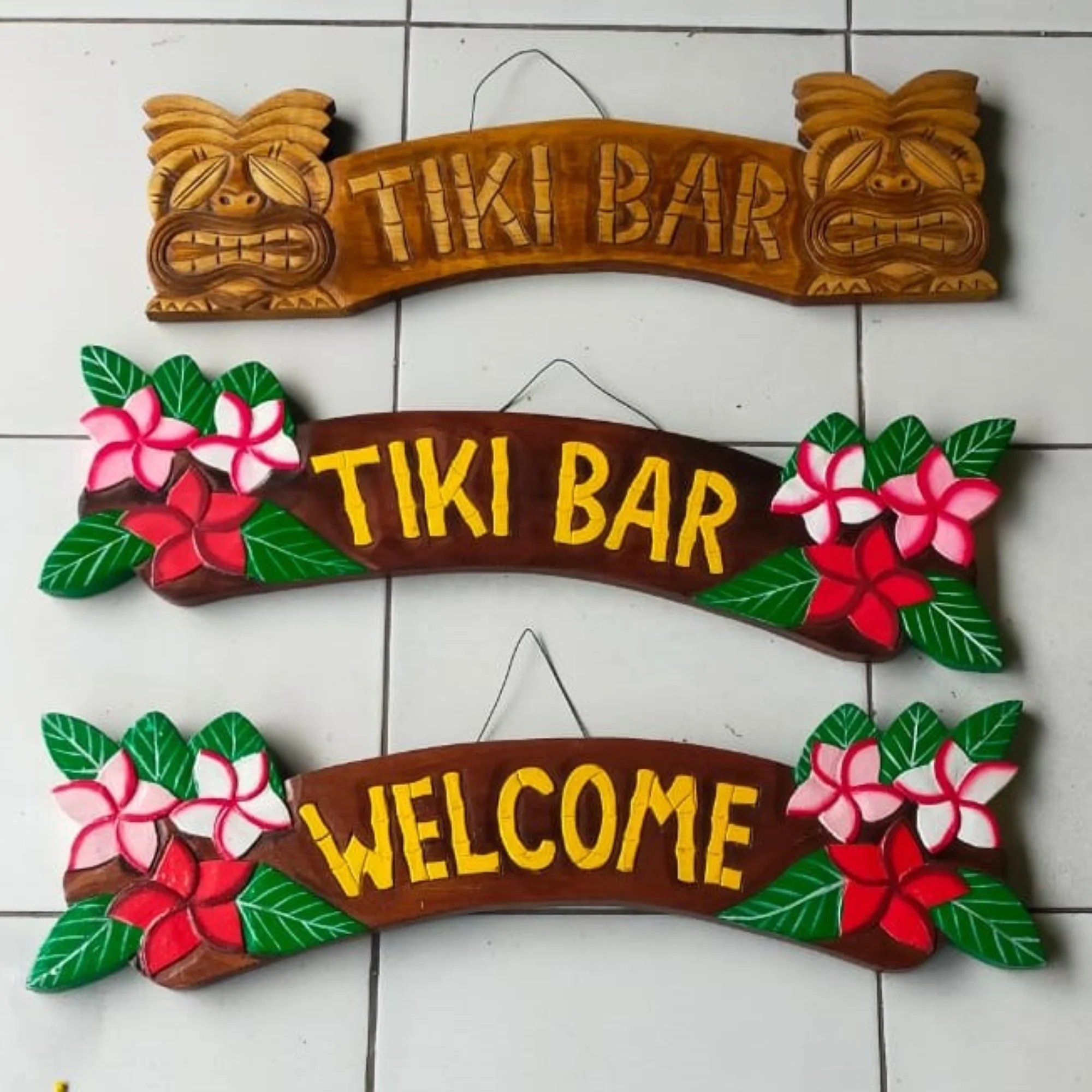 Bali Decorative Sign Board Polished Wood Craft Box Tray Jar round Pattern Home Gift Decorative Wooden Sign from Pine Wood