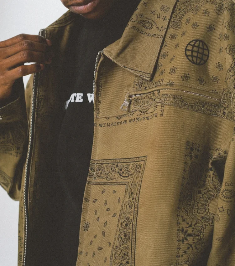 New 2021 Fashion Apparel factory OEM street wear custom paisley denim jacket for men