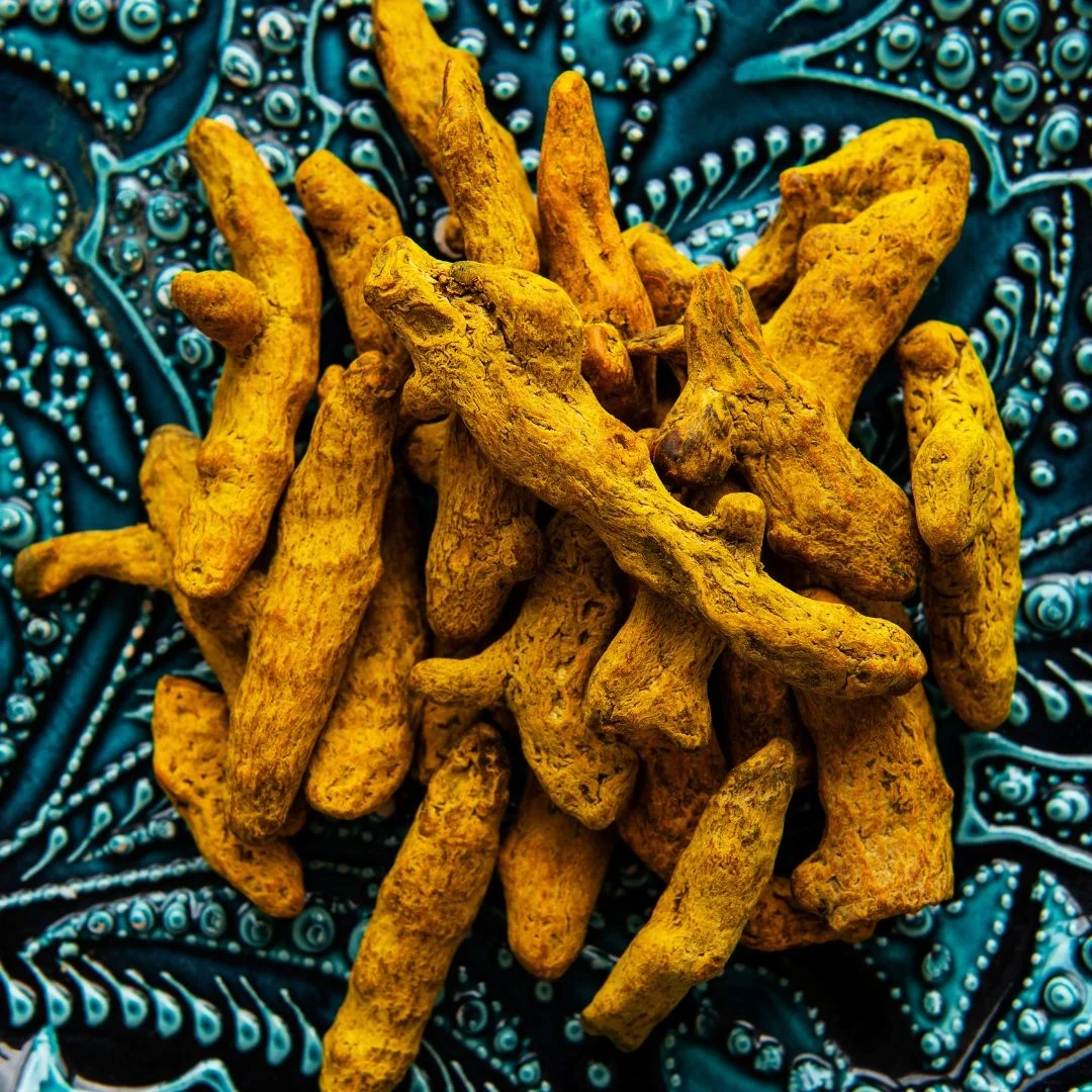 Customized OEM Natural Single Spice Herb Whole Tumeric Wholesale Bulk Quantity Whole Tumeric Exporter From India