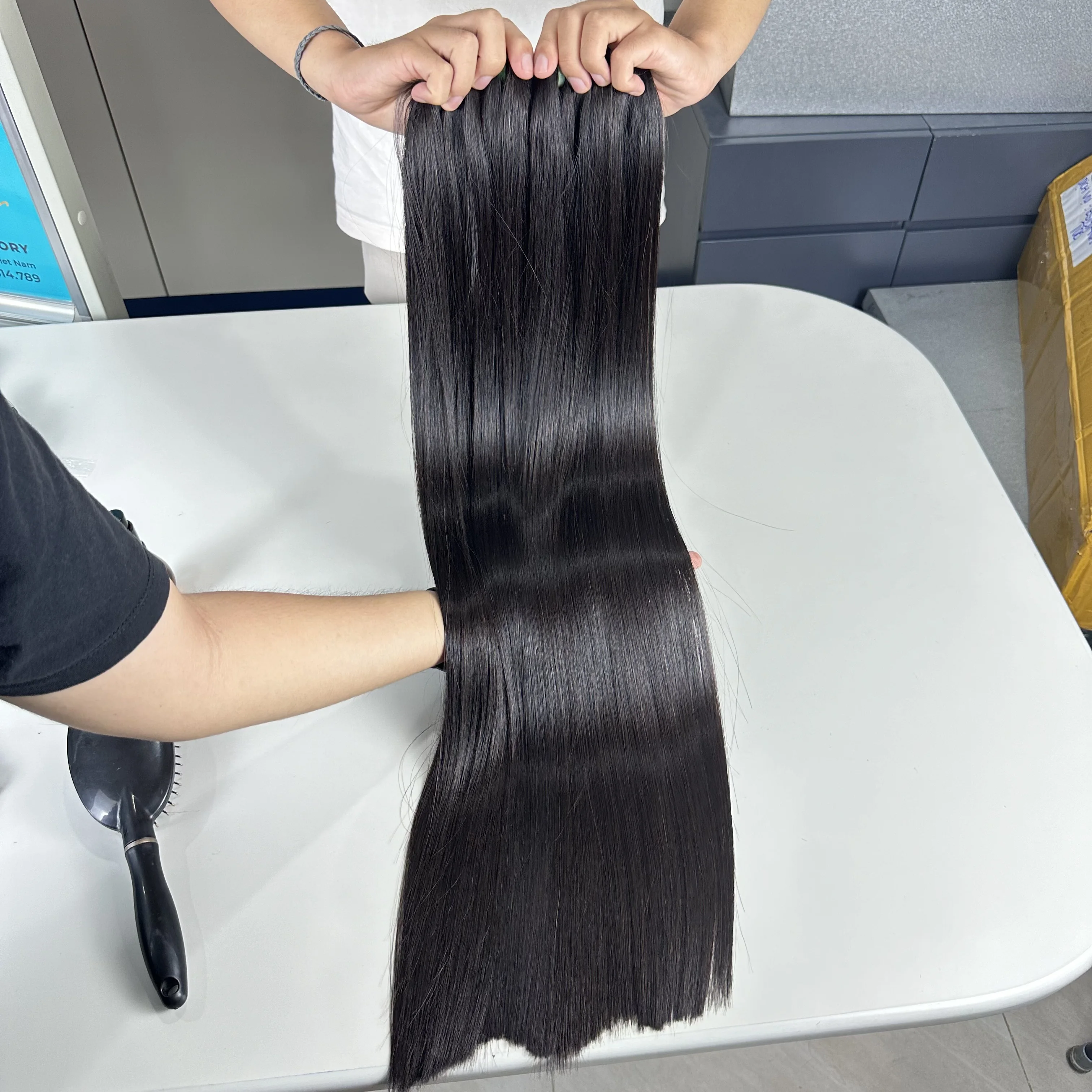 Natural black Raw hair bundles sewing weft bonestraight DD SDD unprocessed raw cuticle aligned no shedding no tangling