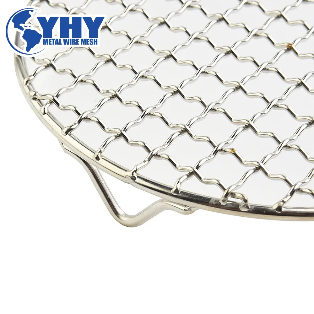 High temperature resistant non-stick metal grill grid suitable for outdoor grilling