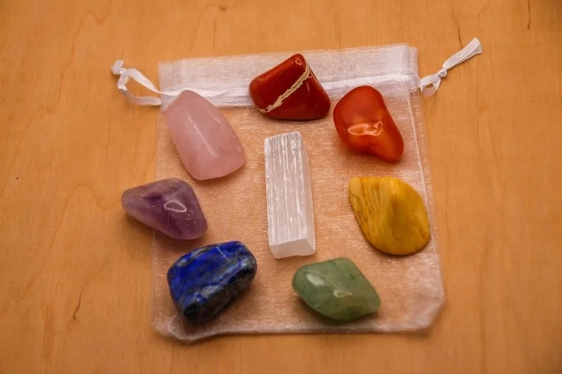 Chakra Crystal Set 8 Pcs Tumbled Stones With Selenite Stick 7 Chakra Stones  Reiki Crystals Meditation Gift Energy Points