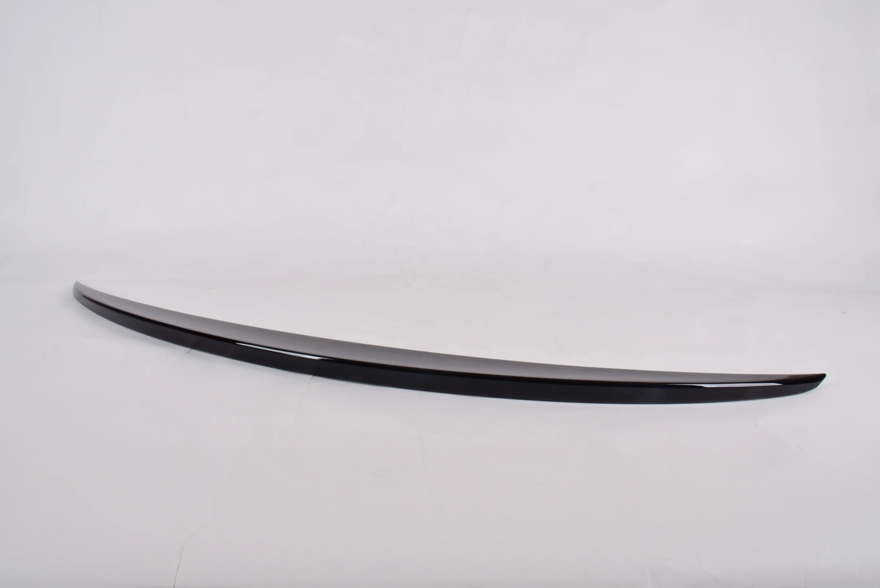 15-сейчас AMG СТИЛЬ ABS глянцевый черный Задний спойлер для BENZ W205 4DR