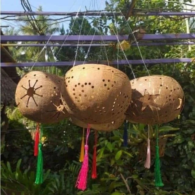 New design Natural coconut shell lamp candle holders / coconut tealight holder Made in Vietnam