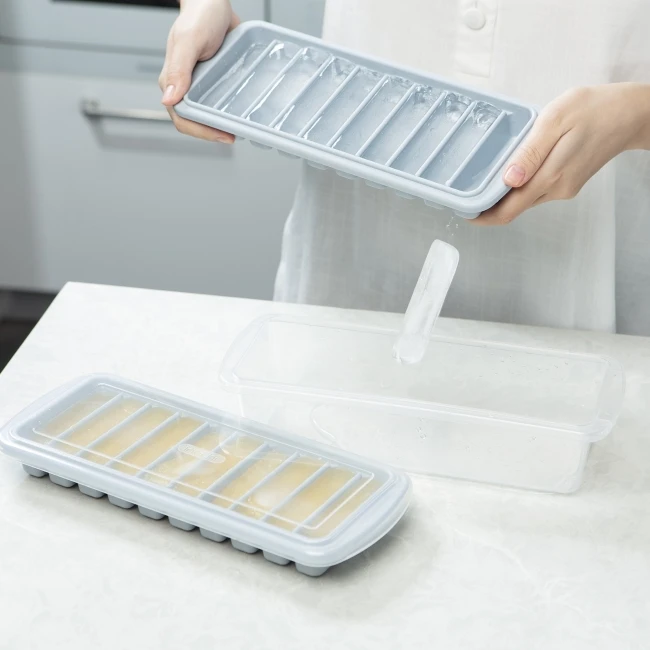 Kari Kari ice bar tray 10 slots with storage box kitchenware plastic BPA free creative ice bar tray mould made by plastic 10slot