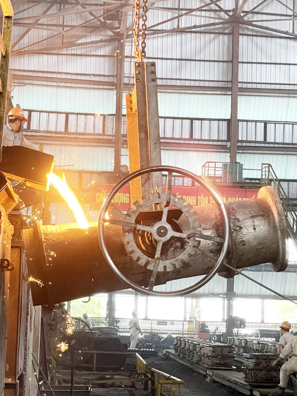 Japanese quality cast iron water gate valve machinery casting parts lost foam casting product OEM design accept