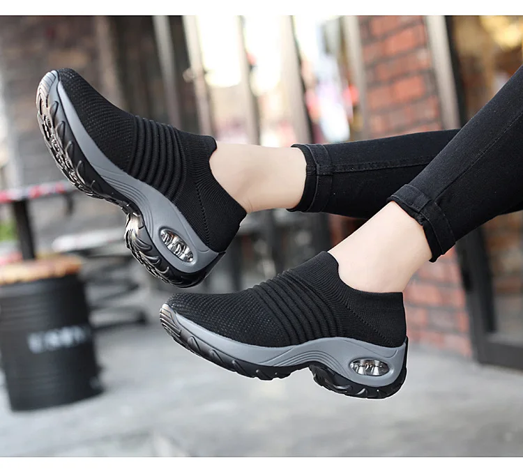 Ladies, girls and elderly shoes, outdoor fashionable slip-on slip-on slip-ons for walking in the park, casual shoes, breathable