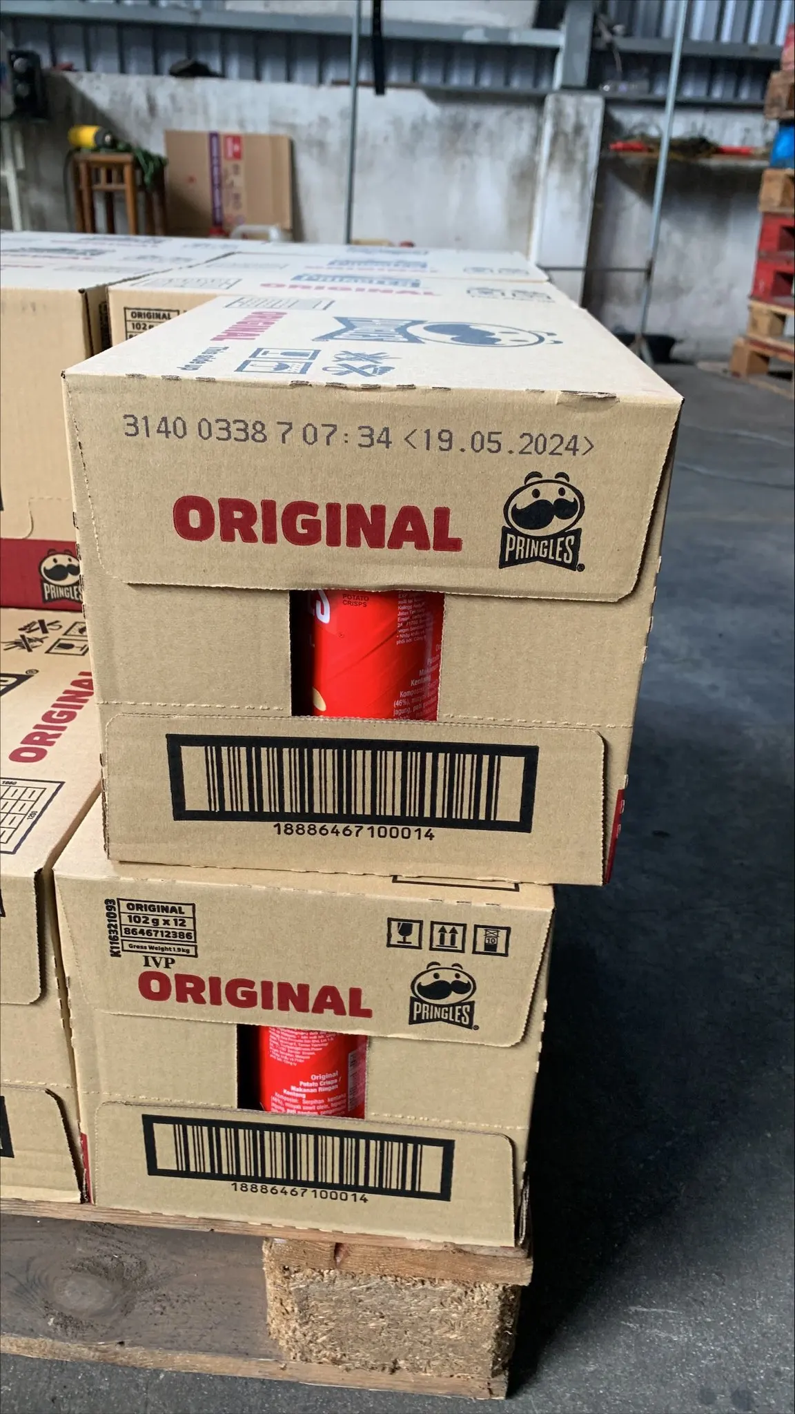 Wholesale Original 42g Pringle Potatoes Chips Crispy Texture Taste Box Packaging Wafer Type