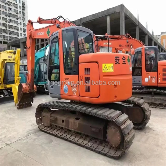 90% новый экскаватор Hitachi ZX135US б/у машины продаваемые по низким ценам