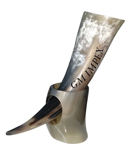 custom made beautifully crafted viking pattern engraved drinking horns ideal for mead suppliers and viking supply stores