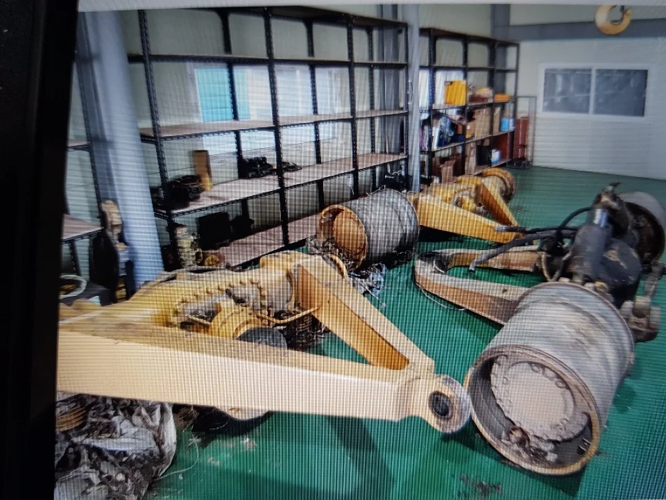 1416897. Кошка 740 рамки S -.ca t используемые части. Cat самосвал .. Разборные детали. Реформа вождения, повторное восстановление