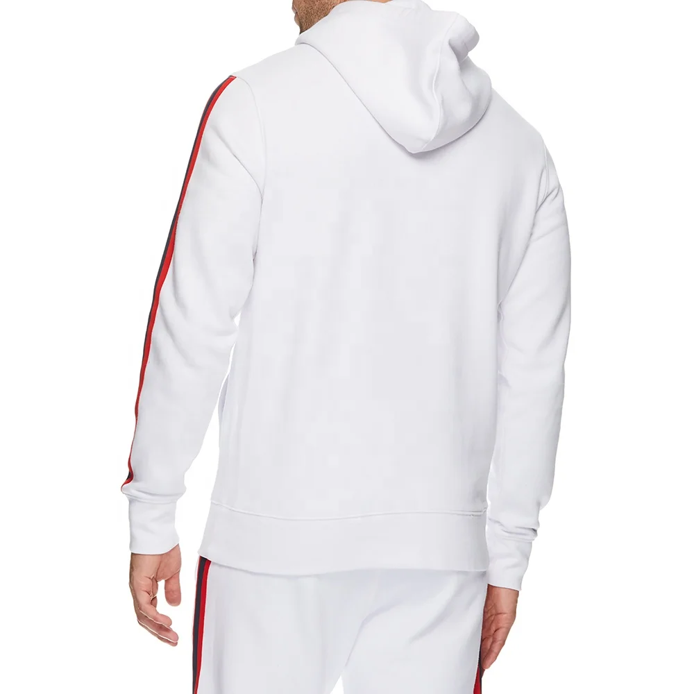  Услуги дизайна одежды для худи