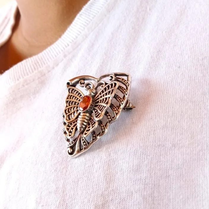 NY-BT009-Butterly Brooch Pins Gold Color Women Dress Jewelry Butterfly Shaped Sterling Silver to Gentleman Bag Gift Party