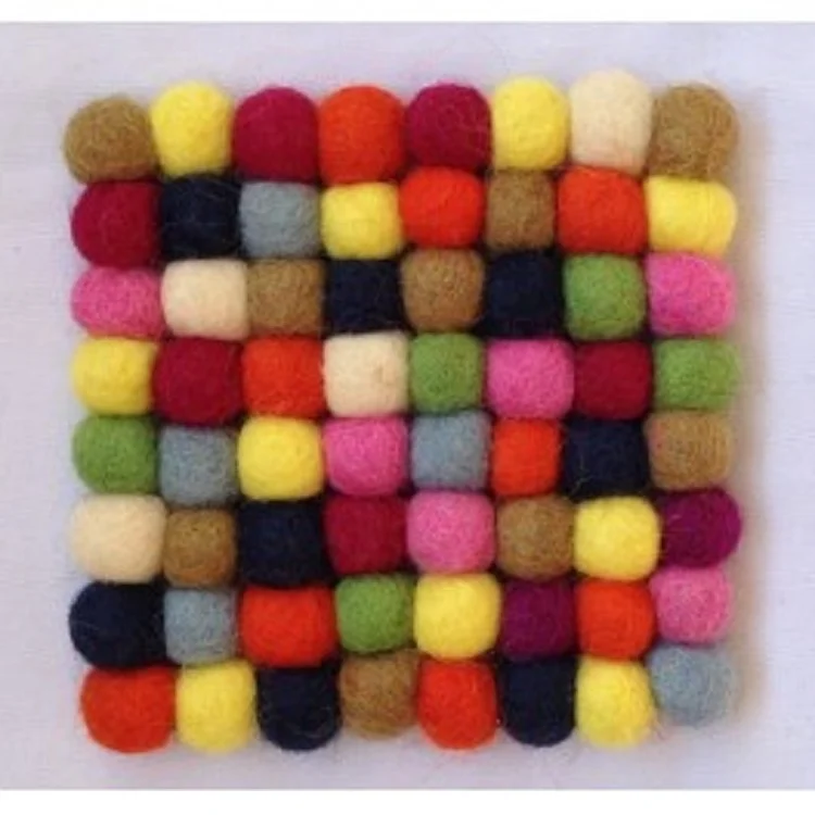 felt balls mat