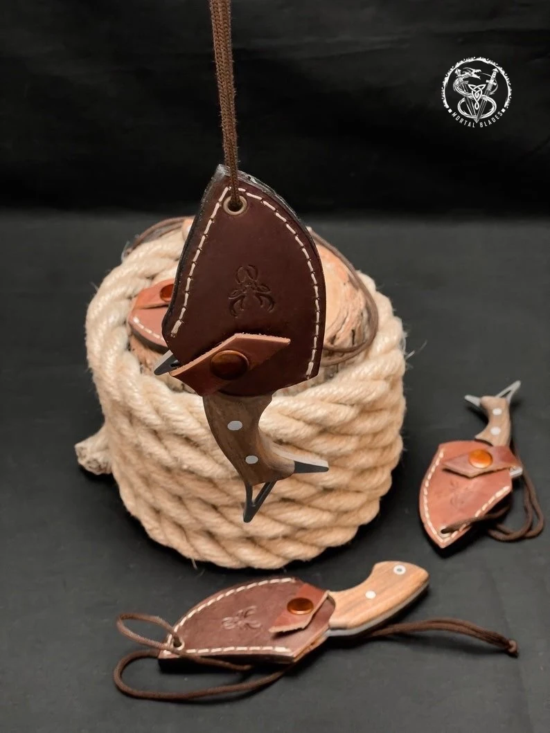 Outdoor Portable Multifunctional Stainless Steel Outdoor Camping Small Straight Knife With Knife Set Hunting Knife