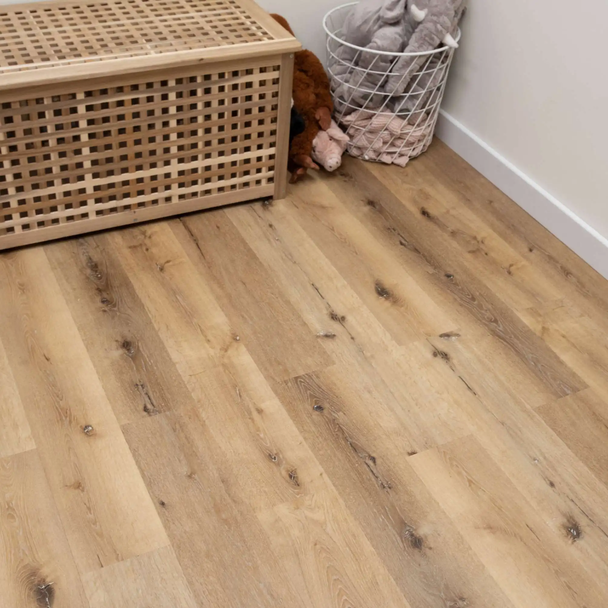 LVT Flooring click Wood Stick Professional Vinyl Plank Wear Layer Sticker Luxury Flooring Tiles