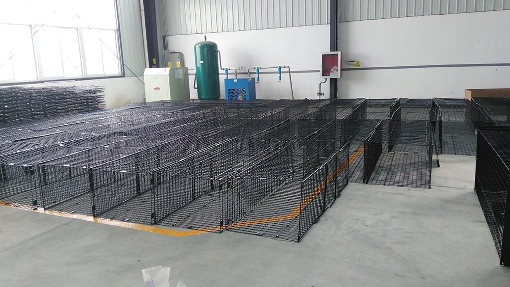 Plastic Small Reusable Never Touch Design Mouse Snap Trap Mouse Catcher Traps