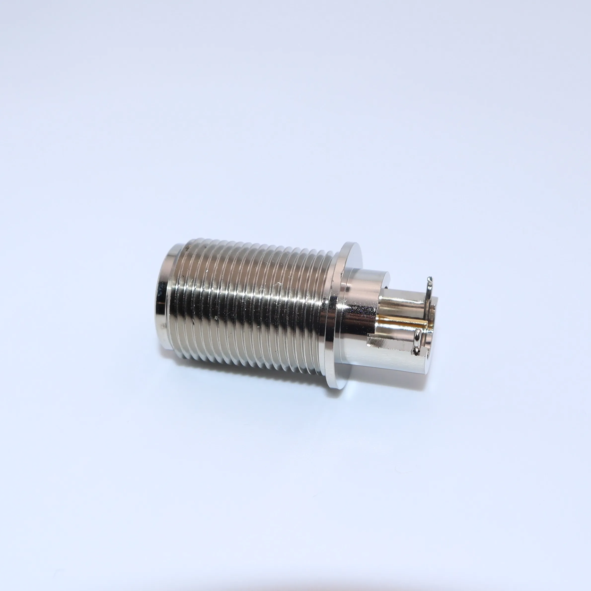 Technologically Enhanced N Type V-BITE Connector for Optimal Signal Performance