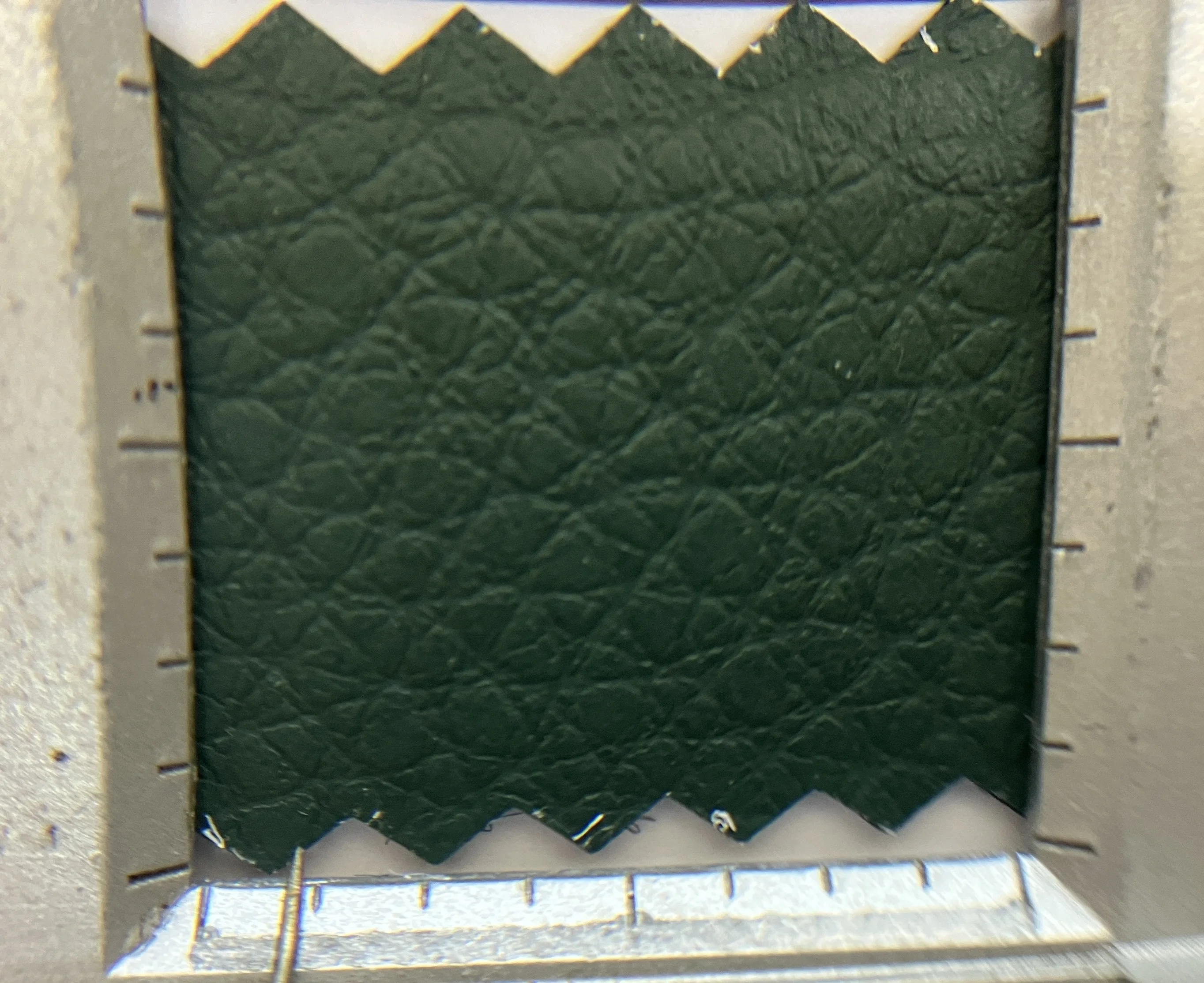 Litchi grain Hunter Green color PU Leather with microfiber back  total thickness 1.0mm