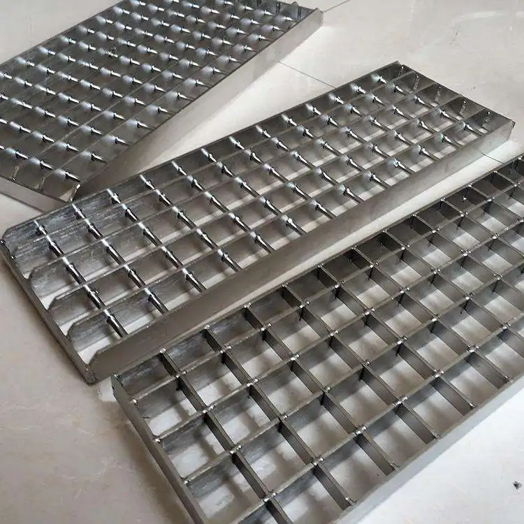 Heavy Duty Welding Hot Dipped Galvanized Grating Mesh High Load Heavy Duty Steel Grating