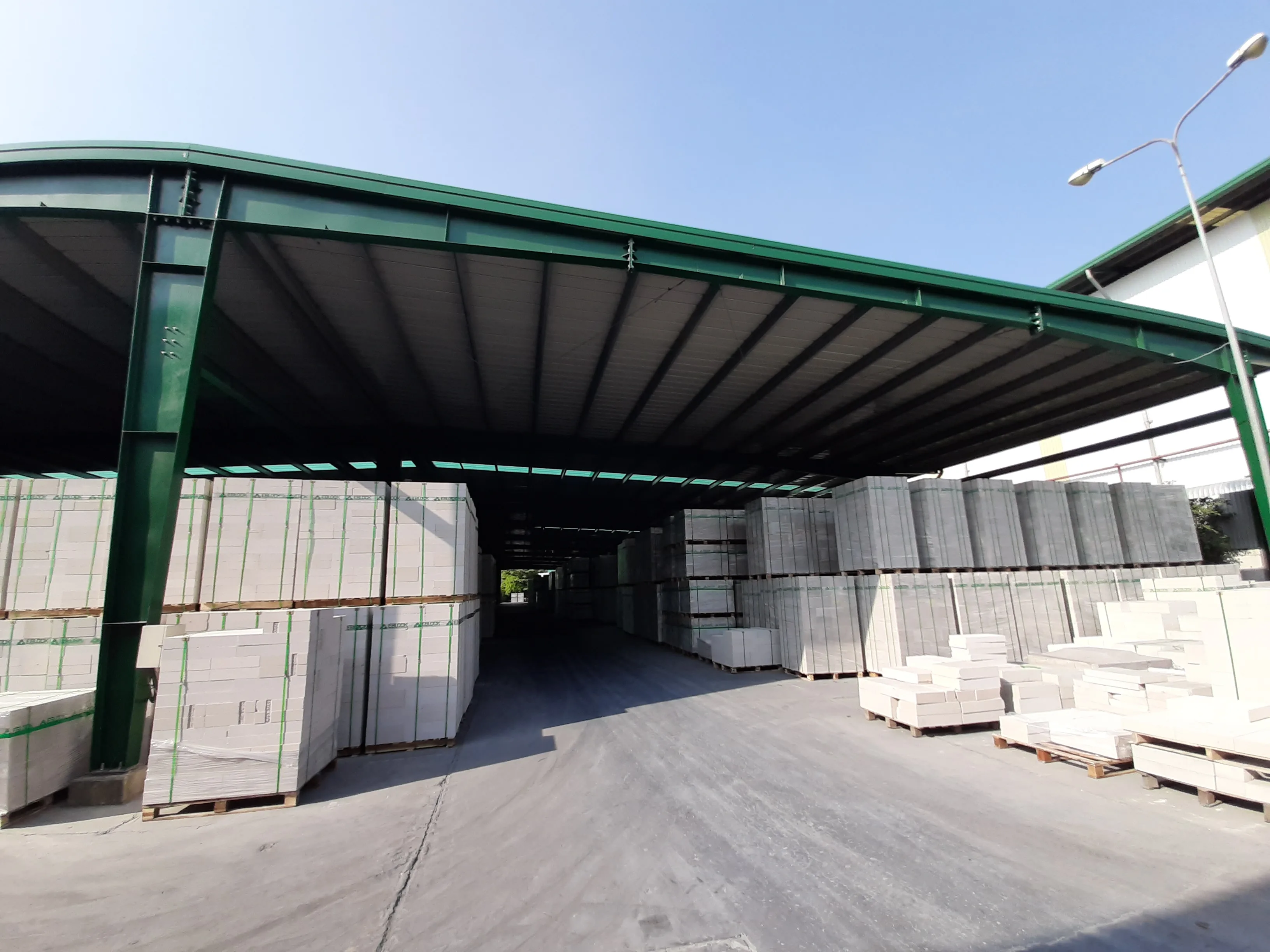 AAC BLOCK- PANEL- LINTEL- BEST PRICE -VIETNAM MANUFACTURER (Whatsapp/Line Joe +84963256210)