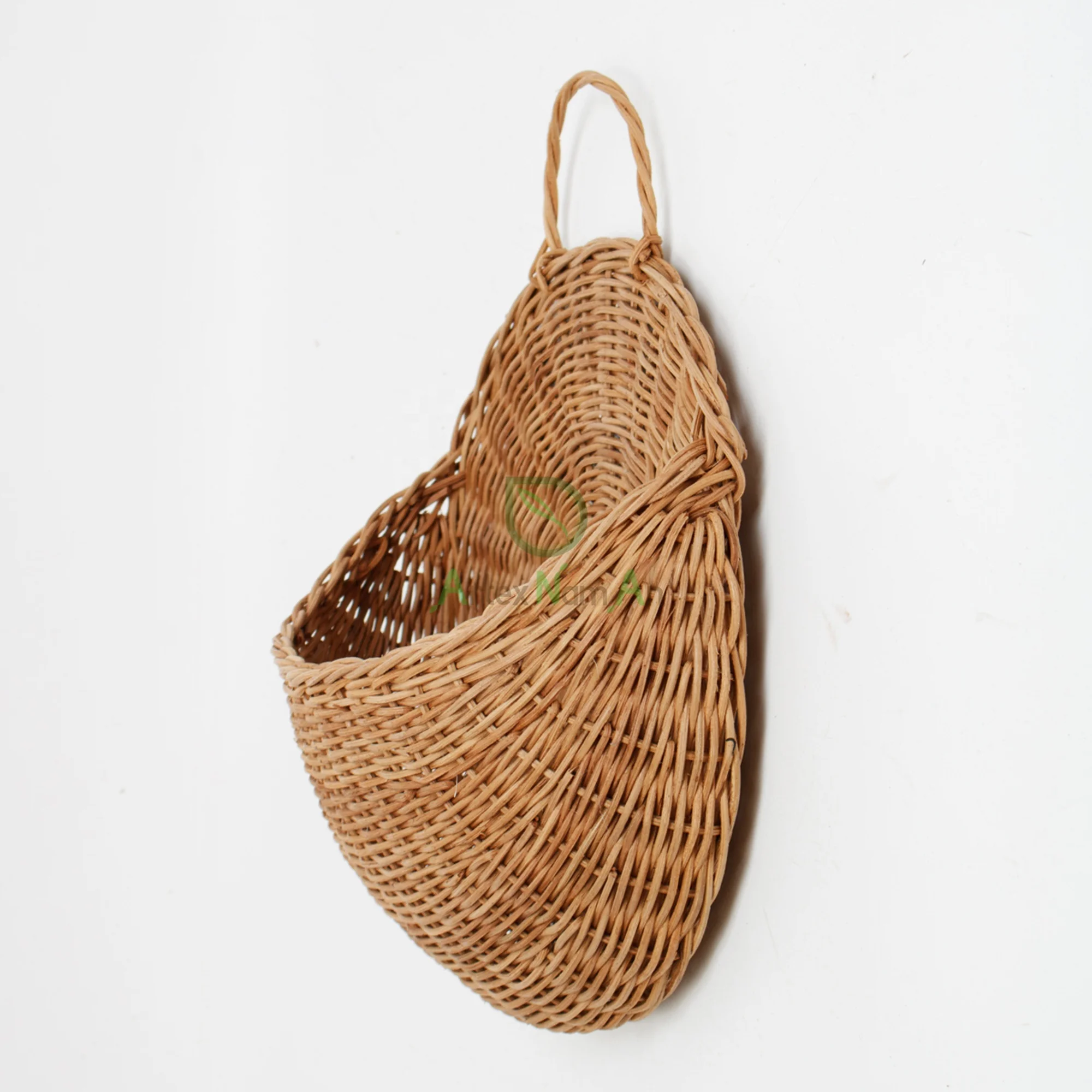 Rattan semi circle hanging basket/wicker wall mounted fruit and vegetable basket/flower hanging baskets on wall