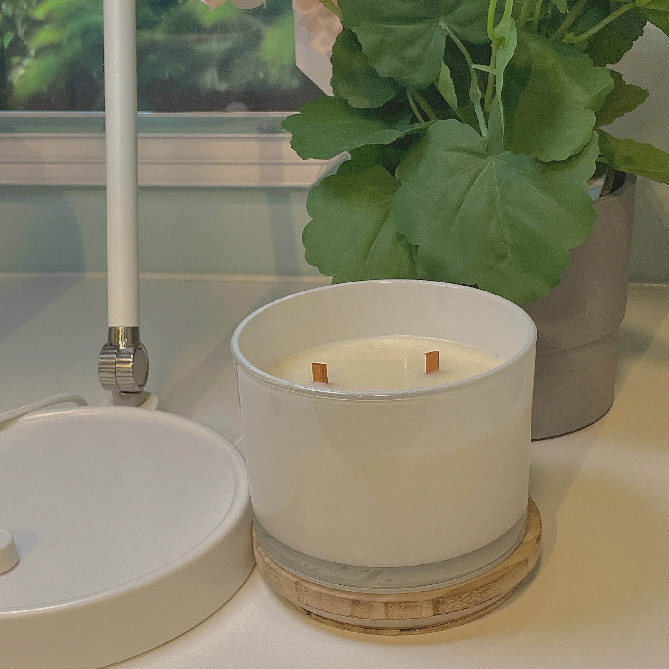 Изготовленный На Заказ метка частного назначения класса люкс с ароматом большой размер лампы в форме свечи Fresh-Linen-14oz 3 патент США древесно-фитиль