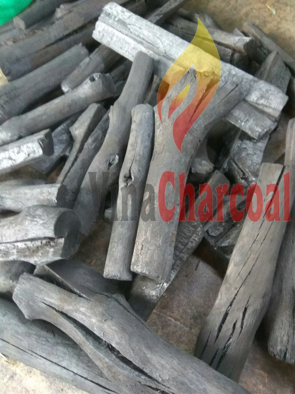 Super Hot Mangrove Wood Charcoal  For Sales Outdoor Grilling in France Supermarkets for cooking heating